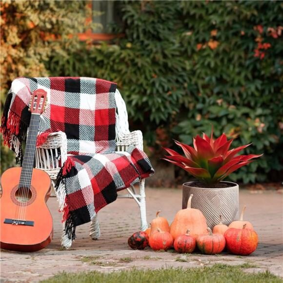 New Fall Fake Agave Artificial Plant: Red Fake Agave Plant for Room Decor - Picture 5 of 7